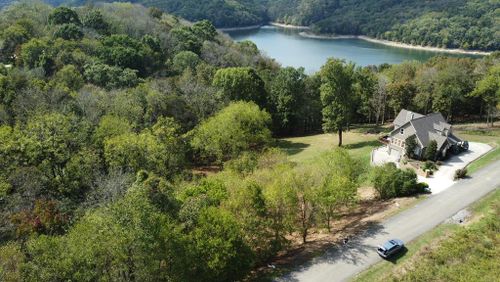 301 Highbridge Dr, Smithville, TN, 37166 | Card Image