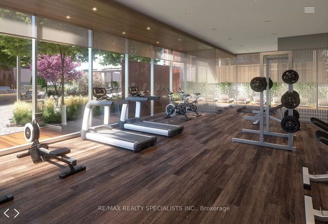 810 - 21 Park St E, Condo with 2 bedrooms, 1 bathrooms and null parking in Mississauga ON | Image 4