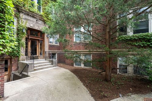 8-97 Chester St, Boston, MA, 02134-2253 | Card Image