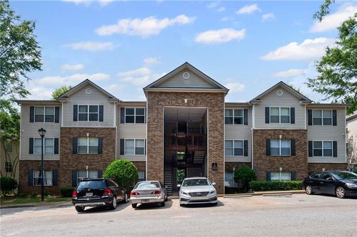 3303 Par Three Way, Lithonia, GA, 30038-1806 | Card Image