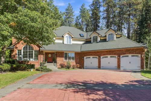 16914 N Triple Butte Cir, Colbert, WA, 99005-9658 | Card Image