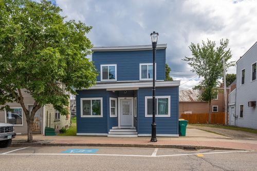 45 Hanson St, Rochester, NH, 03867-2763 | Card Image
