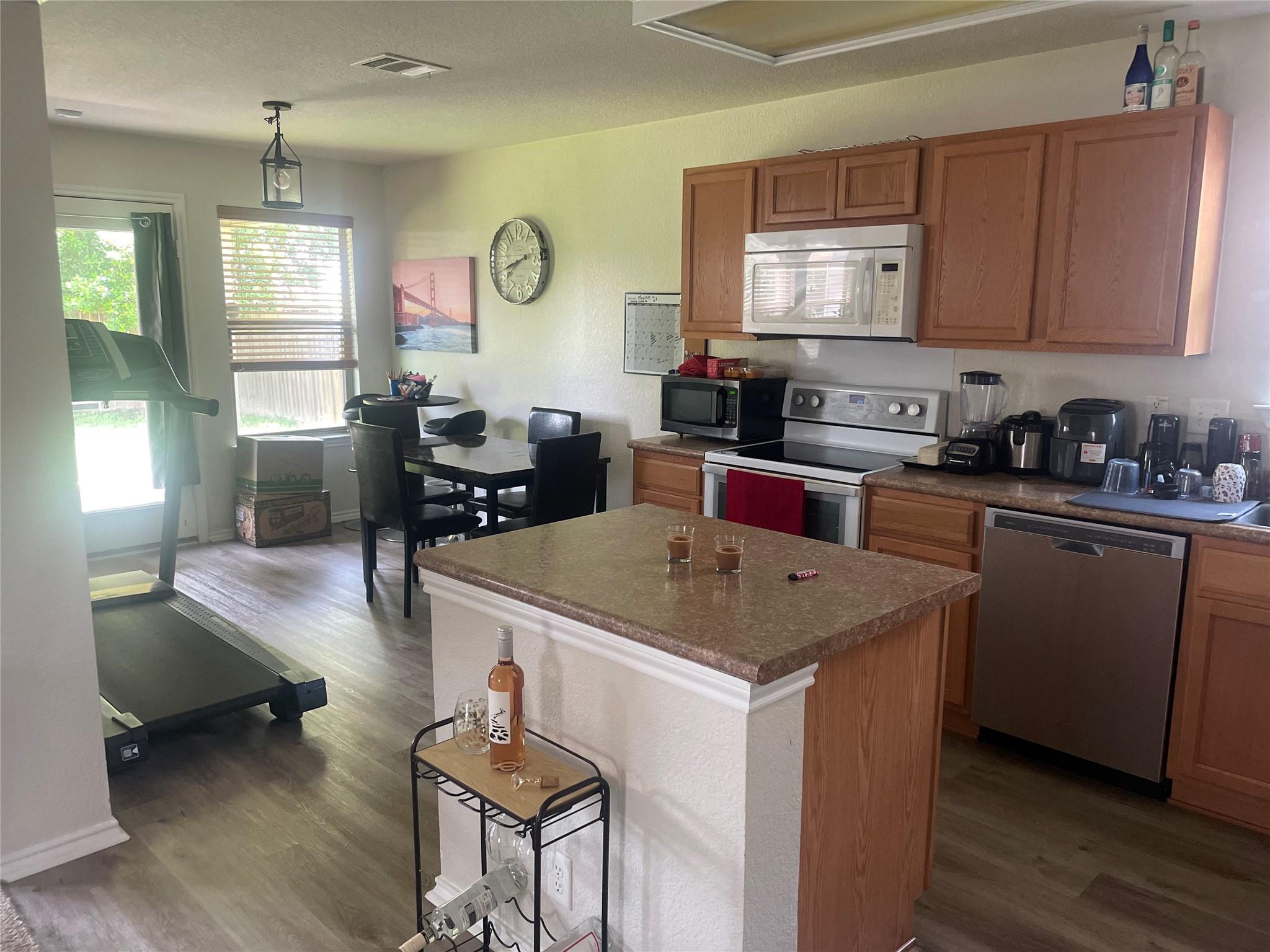 Residential Lease in Kyle 5