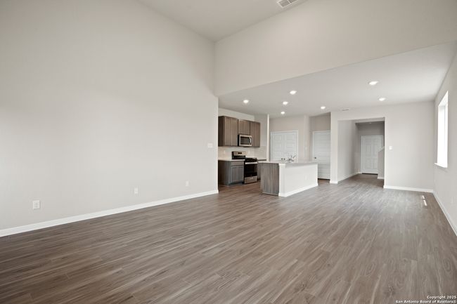8826 Black Oak Dr, House other with 4 bedrooms, 3 bathrooms and null parking in Elmendorf TX | Image 9