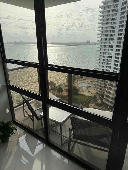 apt-1903-600 Ne 36th St, Miami, FL, 33137-3942 | Card Image