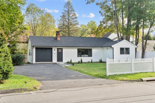 101 Parade Hill Rd, New Canaan, CT, 06840-4131 | Card Image