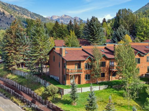 357 Snow King Loop, Jackson, WY, 83001-8304 | Card Image