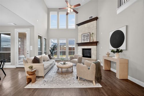 5404 Gypsum Dr, Mckinney, TX, 75070-1352 | Card Image
