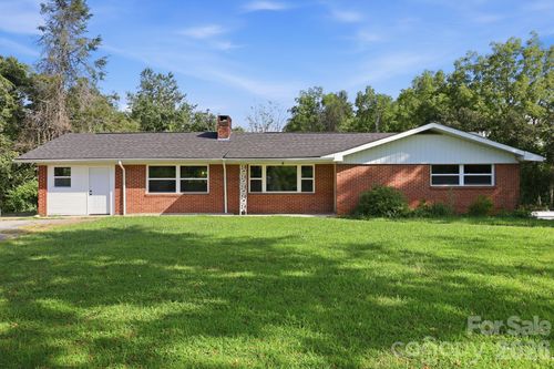 1496 Jenkins Valley Rd, Alexander, NC, 28701-9744 | Card Image