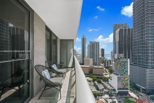 2305-55 Sw 9th St, Miami, FL, 33130-3997 | Card Image