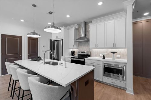unit-d71-546 Sawnee Village Blvd, Cumming, GA, 30040-3162 | Card Image