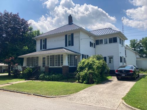 376 Vine St E, La Rue, OH, 43332-8934 | Card Image