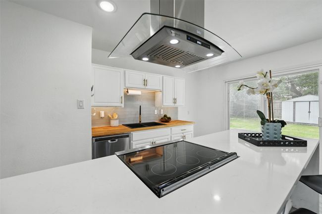 3105 Dupree St, House other with 4 bedrooms, 2 bathrooms and null parking in Irving TX | Image 8