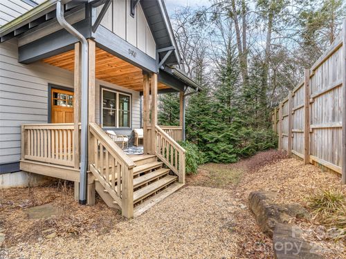 190 Virginia Ave, Asheville, NC, 28806-3218 | Card Image