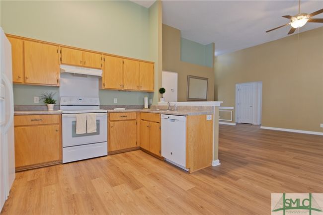 129 Cormorant Way, House other with 3 bedrooms, 2 bathrooms and null parking in Savannah GA | Image 11