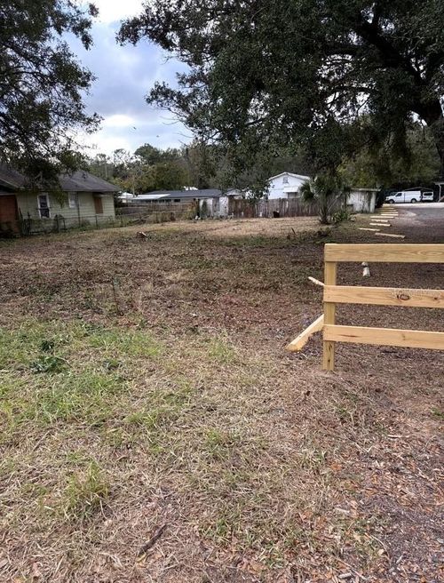 96 Mulberry St, LAKE WALES, FL, 33853-4506 | Card Image