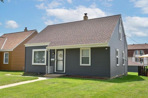 3137 S 19th Street, Milwaukee, WI, 53215 | Card Image