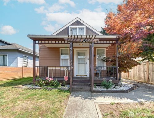 2327 Harrison Ave, Everett, WA, 98201-3346 | Card Image
