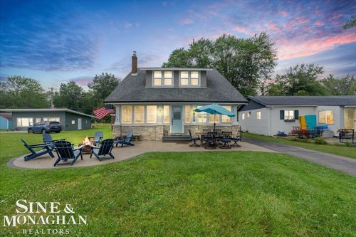 3120 S Channel Dr, Harsens Island, MI, 48028-9579 | Card Image