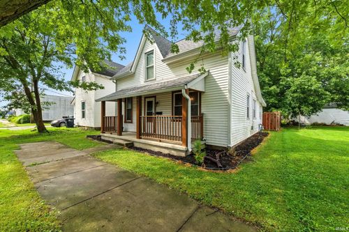 458 W Morrison St, Frankfort, IN, 46041-1666 | Card Image