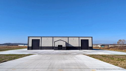 1040 N Moccasin Ave, Tahlequah, OK, 74464 | Card Image