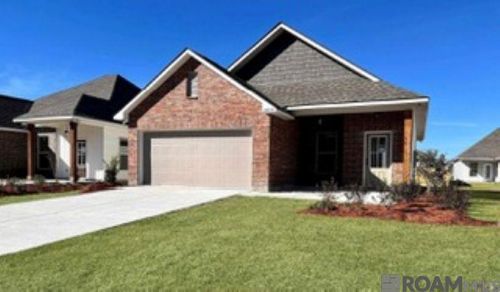 28335 Merrimack Dr, Denham Springs, LA, 70726-7895 | Card Image