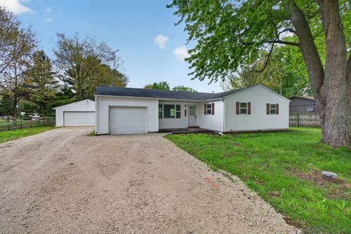 22238 W Highway 113, Wilmington, IL, 60481 | Card Image