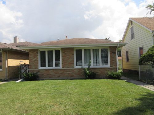 7745 Nashville Ave, Burbank, IL, 60459-1140 | Card Image