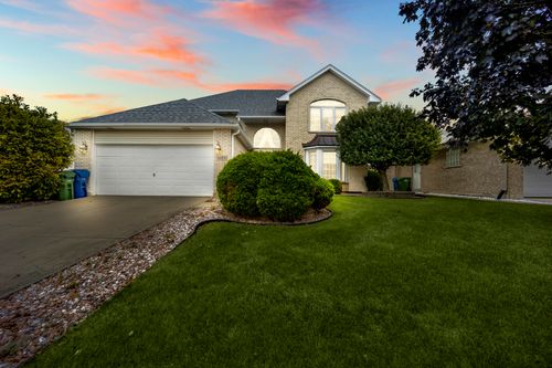 10833 Long Ave, Oak Lawn, IL, 60453-5050 | Card Image