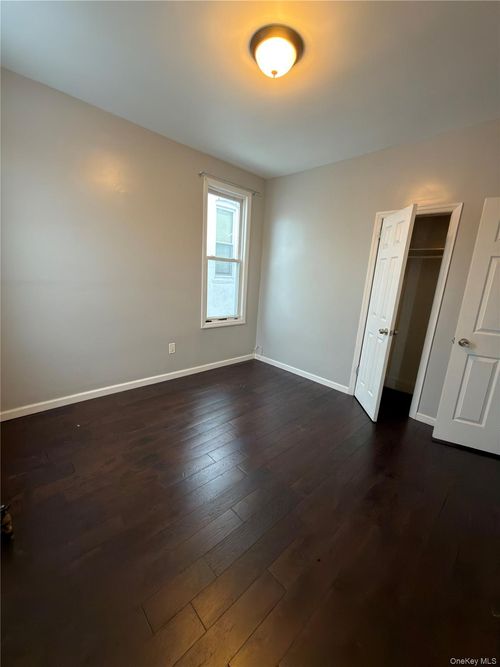 2nd-3145 84th St, East Elmhurst, NY, 11370-1924 | Card Image