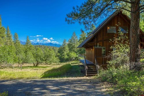 437 Haley Pl, Pagosa Springs, CO, 81147-7207 | Card Image