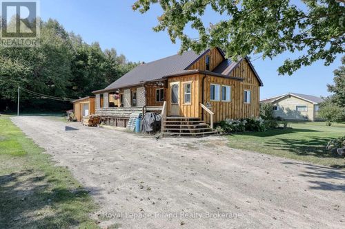 32 Baird St N, Bright, ON, N0J1B0 | Card Image
