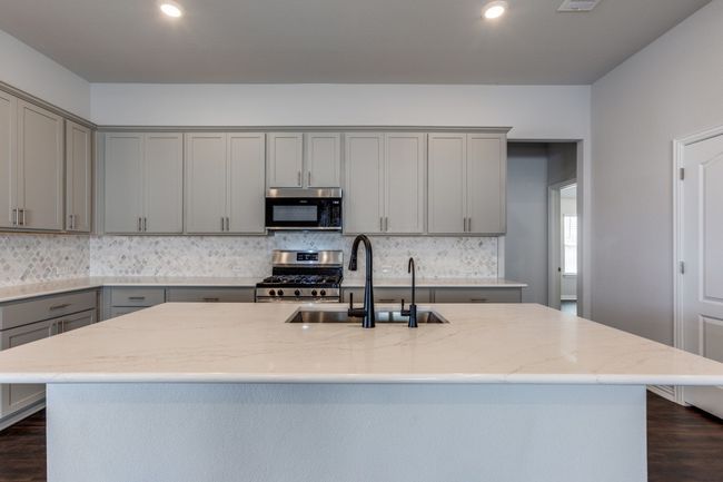 509 Oleander Loop, House other with 4 bedrooms, 3 bathrooms and 4 parking in Buda TX | Image 11