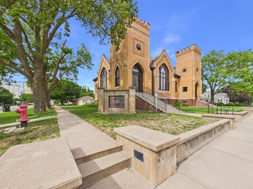 220 E 6th St, Minden, NE, 68959-1205 | Card Image