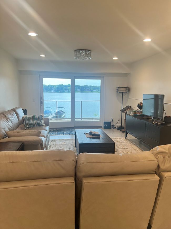 Great Room-2 | Image 9