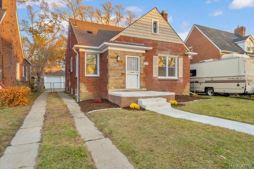 18684 Steel St, Detroit, MI, 48235-1327 | Card Image