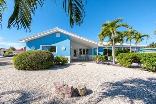 4550 Plaza Way, ST PETE BEACH, FL, 33706-2568 | Card Image