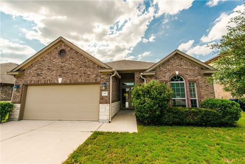 117 Colthorpe Ln, Hutto, TX, 78634-3352 | Card Image
