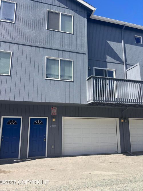 7286 Chugach Meadows Loop, Anchorage, AK, 99507-2682 | Card Image