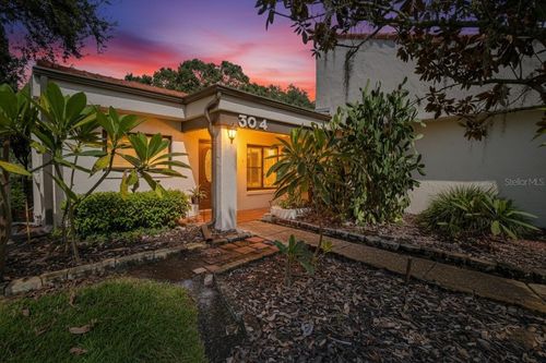 304 Valencia Ct N, Plant City, FL, 33566-6714 | Card Image