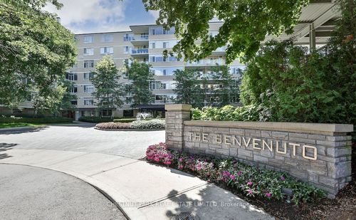 720-1 Benvenuto Pl, Toronto, ON, M4V2L1 | Card Image