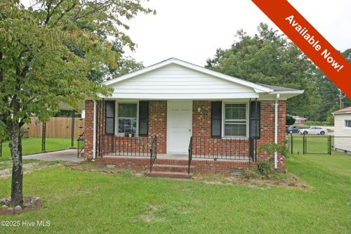 1329 Hazel Ave, New Bern, NC, 28560-3405 | Card Image