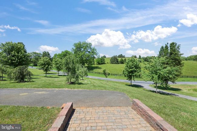 111 Fox Hill Rd, House other with 4 bedrooms, 3 bathrooms and null parking in FRONT ROYAL VA | Image 4