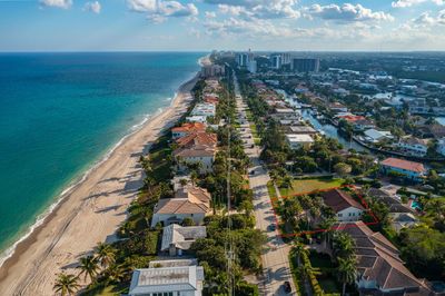 4108 S Ocean Boulevard, House other with 5 bedrooms, 5 bathrooms and null parking in Highland Beach FL | Image 1