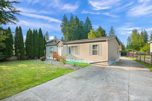 6236 Azure Way, Maple Falls, WA, 98266-8210 | Card Image