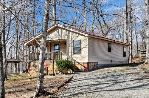 335 Country Ln, Dover, TN, 37058-6142 | Card Image