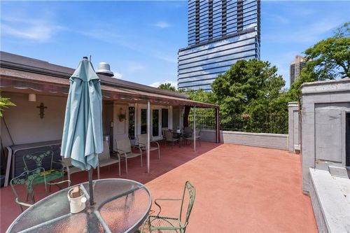 4s-3648 Peachtree Rd Ne, Atlanta, GA, 30319-1244 | Card Image