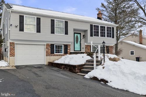 25 Lamppost Ln, SOMERDALE, NJ, 08083-2301 | Card Image