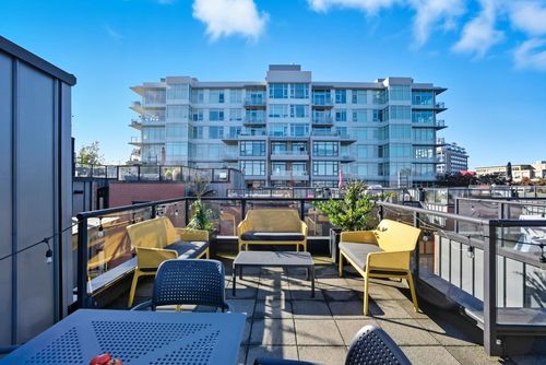 2761 Guelph St, Vancouver, BC, V5T3P6 | Card Image