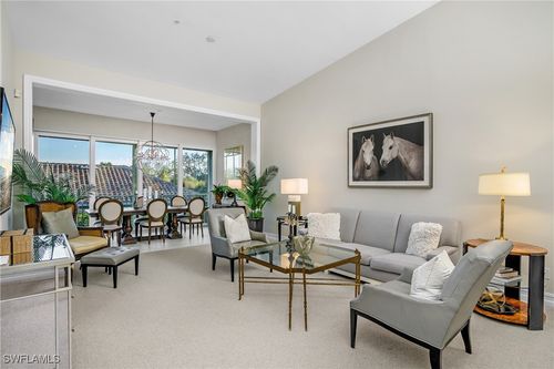 apt-203-700 Bentwater Cir, NAPLES, FL, 34108-6732 | Card Image